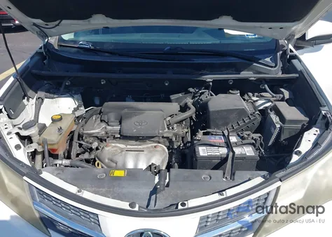 2013 Toyota Rav4 Xle z USA, uszkodzony, nr VIN 2T3WFREV4DW020268